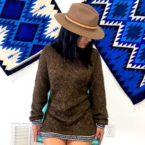 Women’s Andean Alpaca Handmade sweater, size M